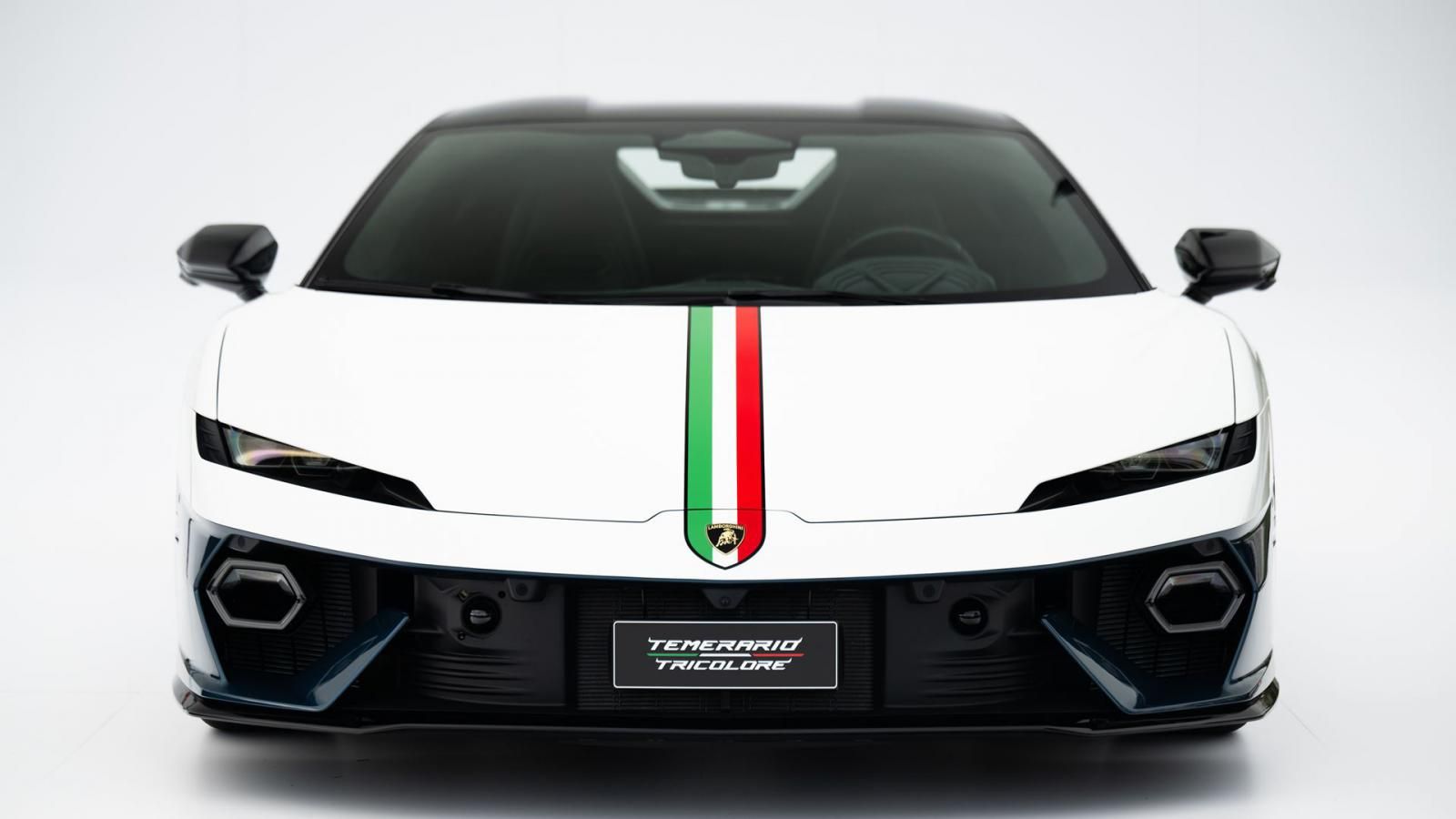 Η Lamborghini Temerario επανέφερε την ονομασία Tricolore